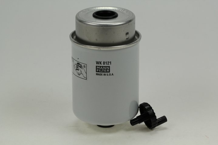 MANN-FILTER WK8121 Kraftstoffwechselfilter