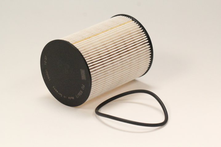MANN-FILTER PU936/1x Kraftstofffilterelement (metallfrei)