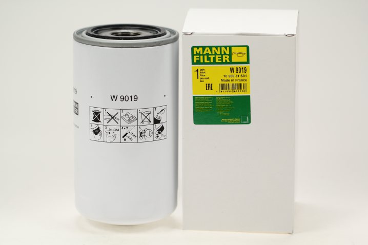 MANN-FILTER W9019 oil filter