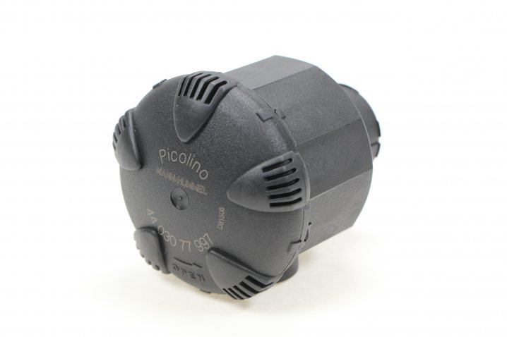 MANN+HUMMEL air filter 4403077997 (Picolino intake air cleaner)