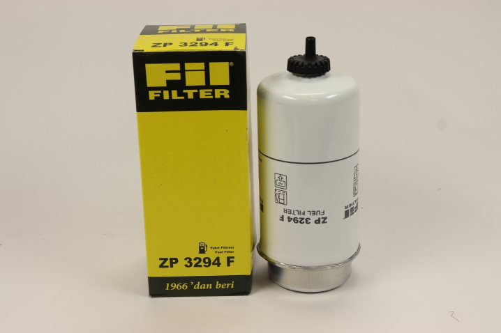 Fil Filter ZP3294F Kraftstofffilter SpinOn