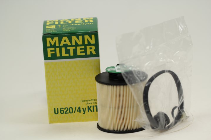 MANN-FILTER U620/4yKIT Harnstofffilterelement (Servicekit)
