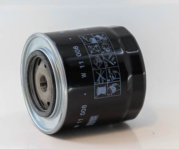 MANN-FILTER W11008 oil filter (spin-on)
