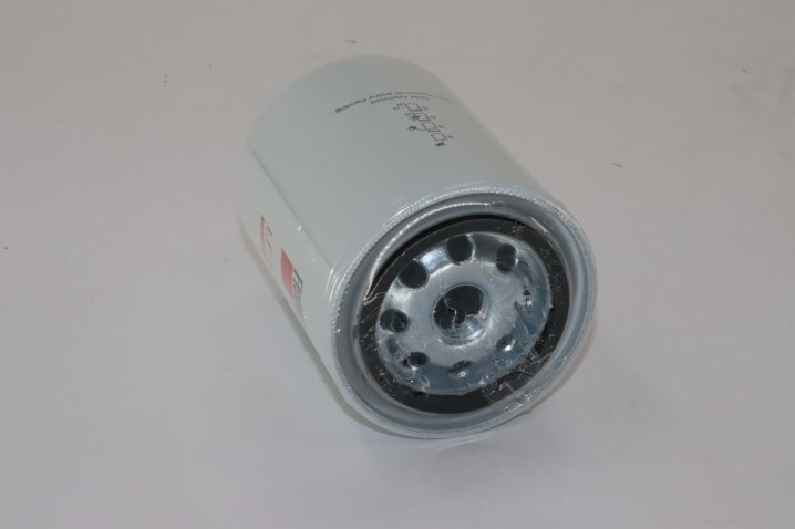 FLEETGUARD LF16012 oil filter element