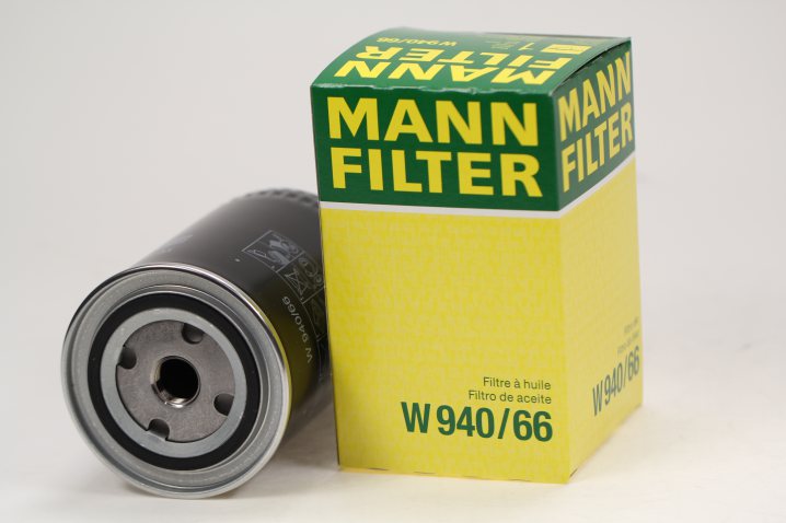 MANN-FILTER W940/66 oil filter (spin-on)