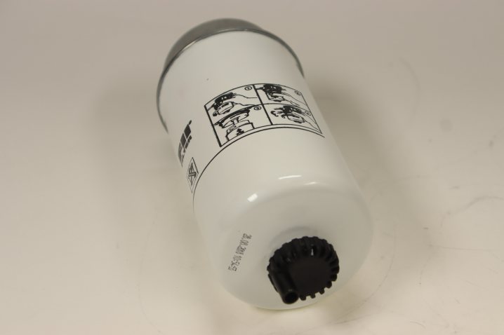 Fil Filter ZP8037F Kraftstofffilter SpinOn