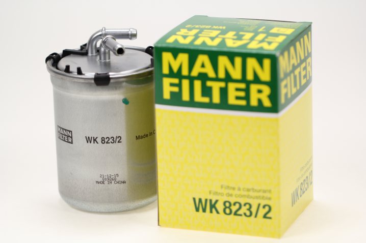 MANN-FILTER WK823/2 Kraftstoff-Leitungsfilter (Inline)