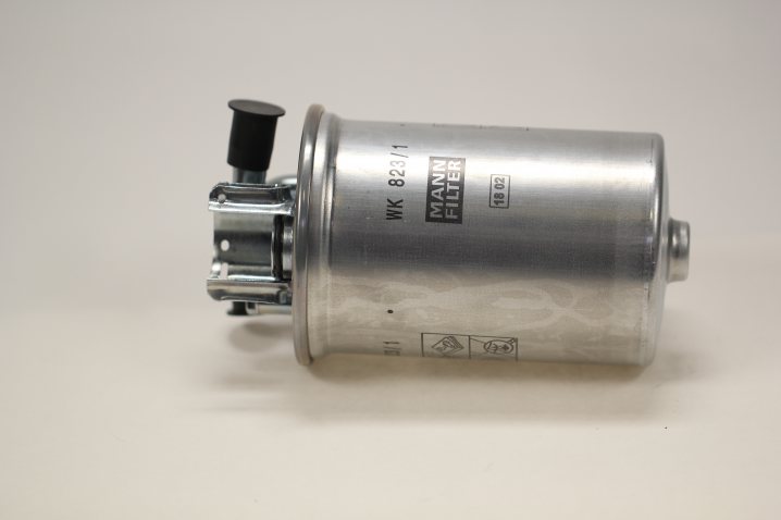 MANN-FILTER WK823/1 Kraftstoff-Leitungsfilter (Inline)
