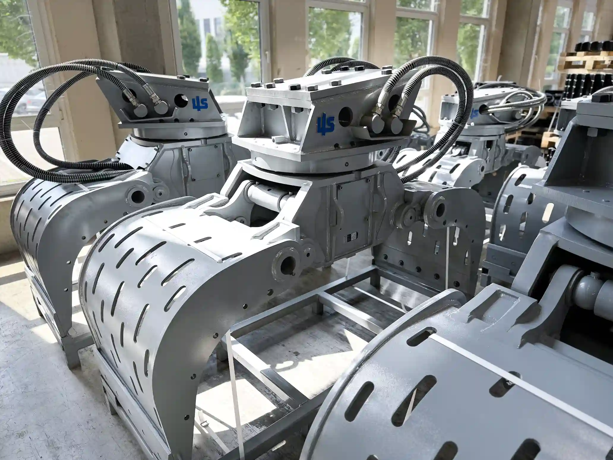 Hydraulischer LIS Abbruch- und Sortiergreifer / Universalgreifer für Minibagger (passend für Kubota KX, Takeuchi TB, Yanmar SV).
