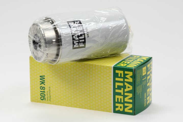 MANN-FILTER WK8105 Kraftstoffwechselfilter