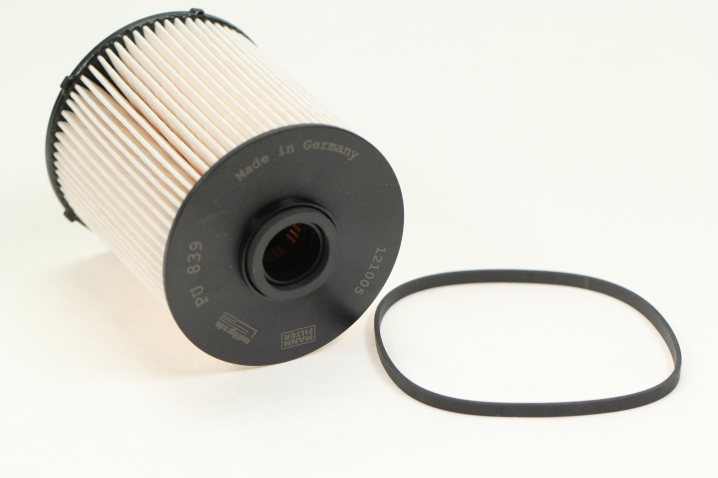 MANN-FILTER PU839x Kraftstofffilterelement (metallfrei)