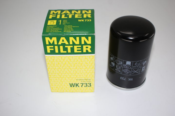 MANN-FILTER WK733 fuel filter