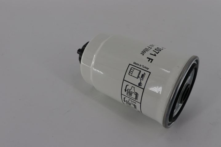 Fil Filter ZP3071F fuel filter spin-on