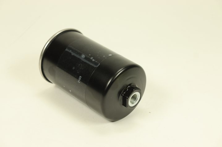 MANN-FILTER WK834/1 Kraftstoff-Leitungsfilter (Inline)