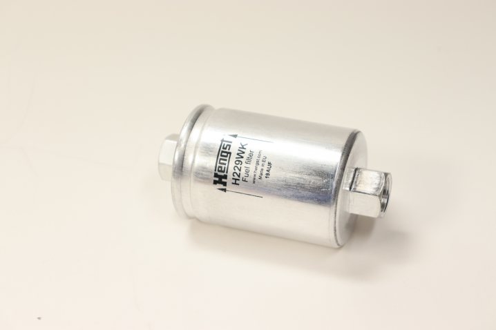 HENGST FILTER H229WK Kraftstoff-Leitungsfilter