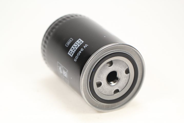 MANN-FILTER W940/25 oil filter (spin-on)