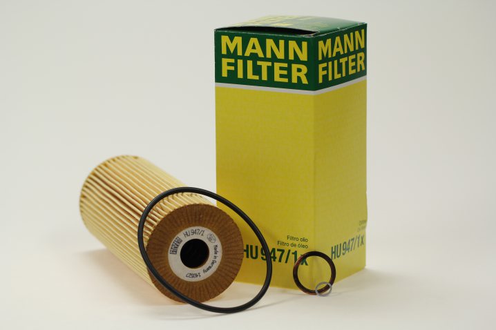 MANN-FILTER HU947/1x Ölfilterelement