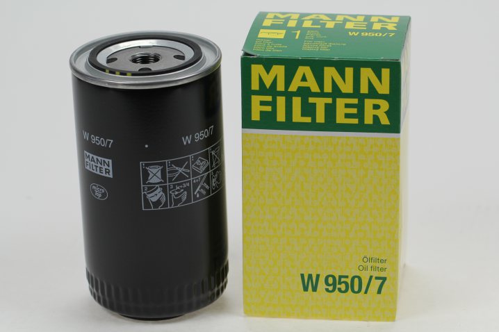 MANN-FILTER W950/7 oil filter (spin-on)